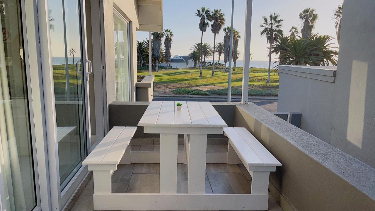 Aha! Cheers Guesthouse 拾间-海 Walvis Bay Exterior photo